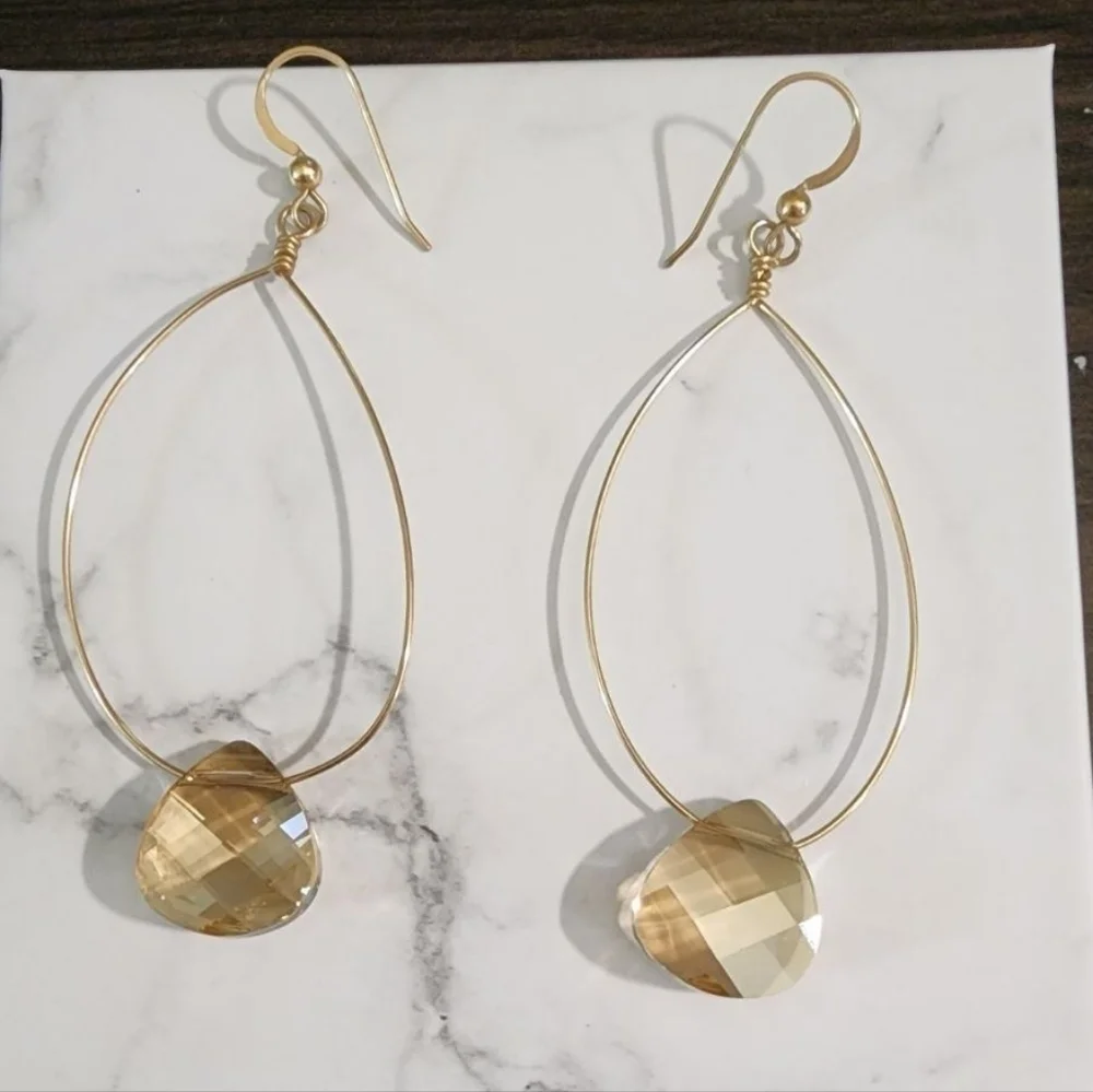Champagne Crystal Matte Gold Inset Oval Earrings